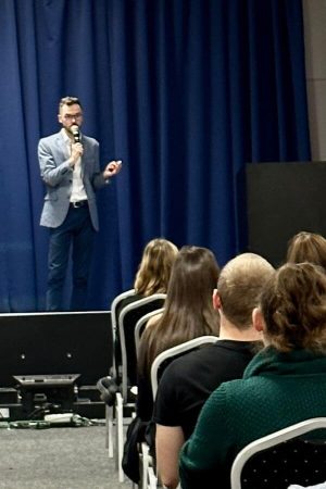 MZViktor - Fejlődés Konferenciája